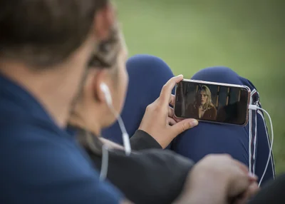 Comment créer un titre accrocheur vidéo qui cartonne en 2026